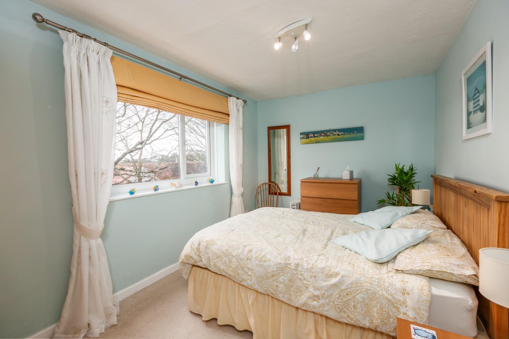 Groves Avenue, Langland, Swansea, SA3 4QX